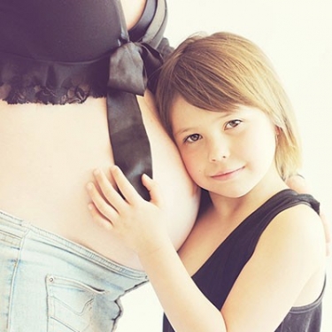 Séance photo femme enceinte et bébé à Toulouse