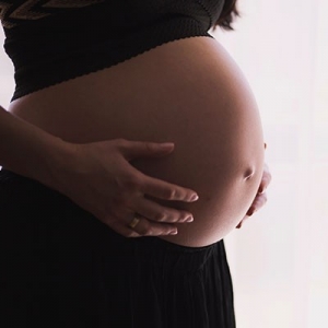 Sophrologie pour femme enceinte pendant la grossesse